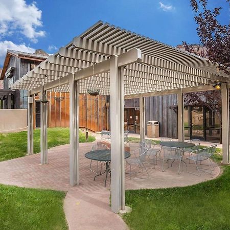 Zion Campfire Lodge At Zion Park, Ascend Hotel Collection Springdale Eksteriør billede